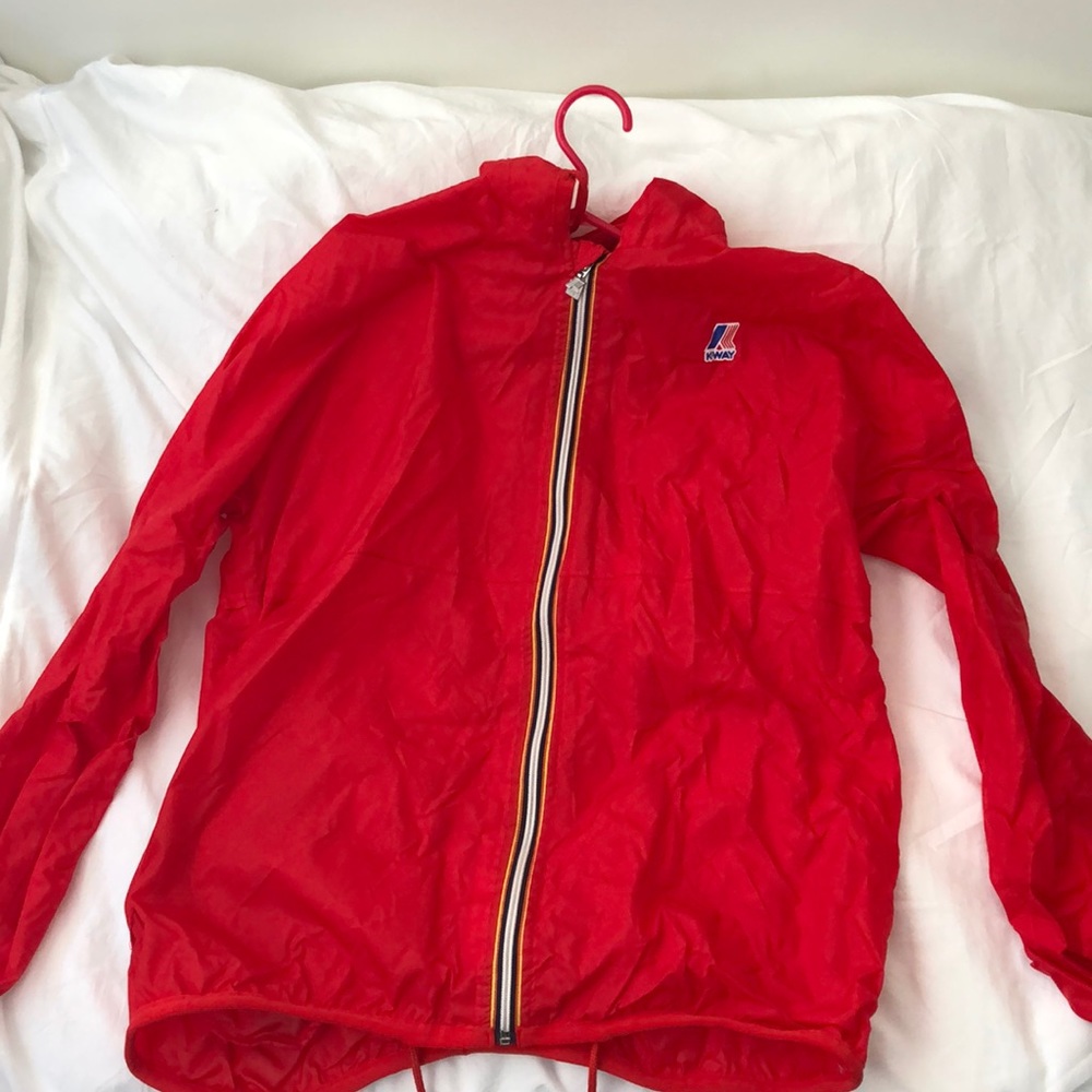 K-way windbreaker